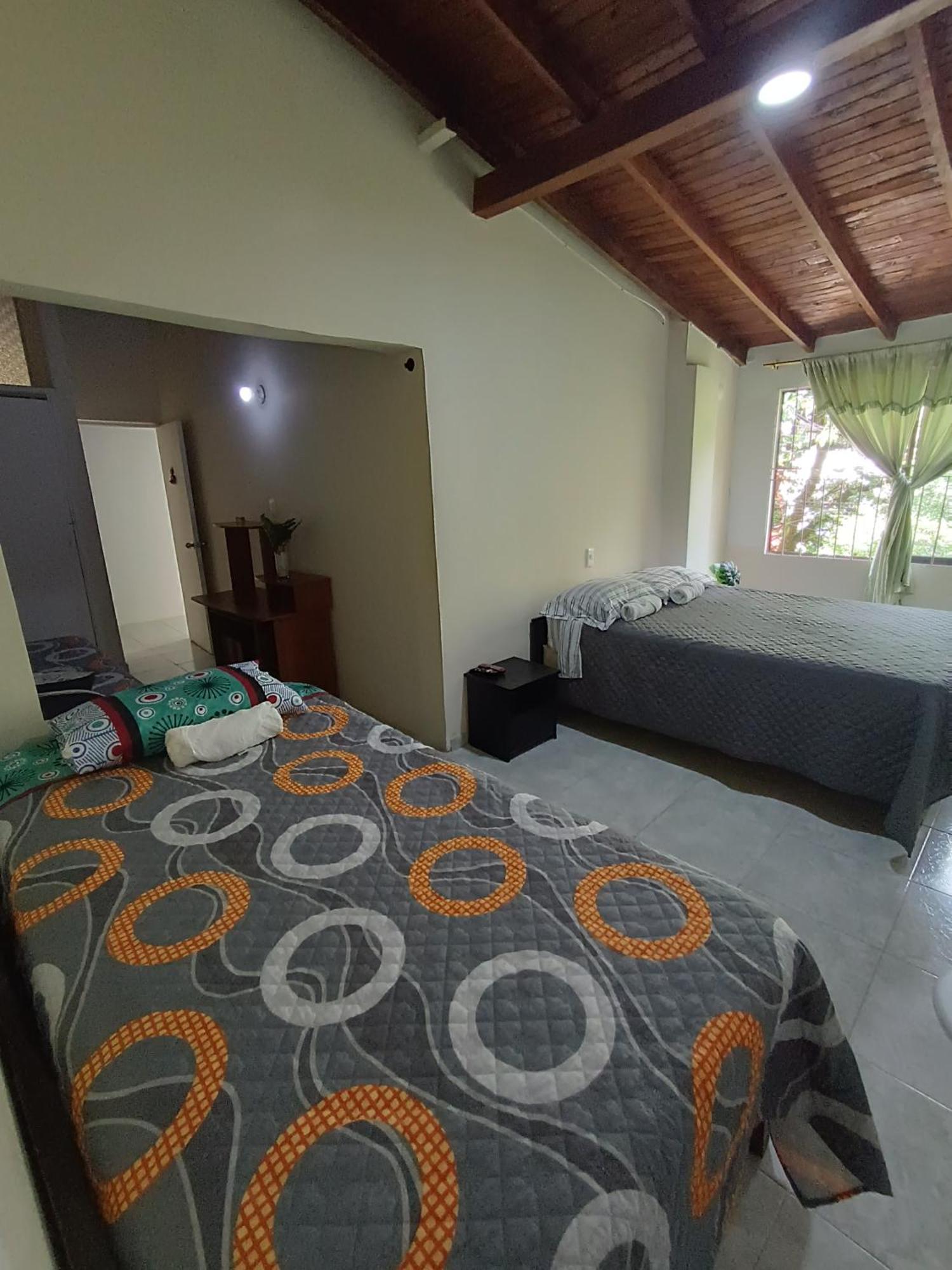 Pa Pasiar Hostal ميديلين الغرفة الصورة